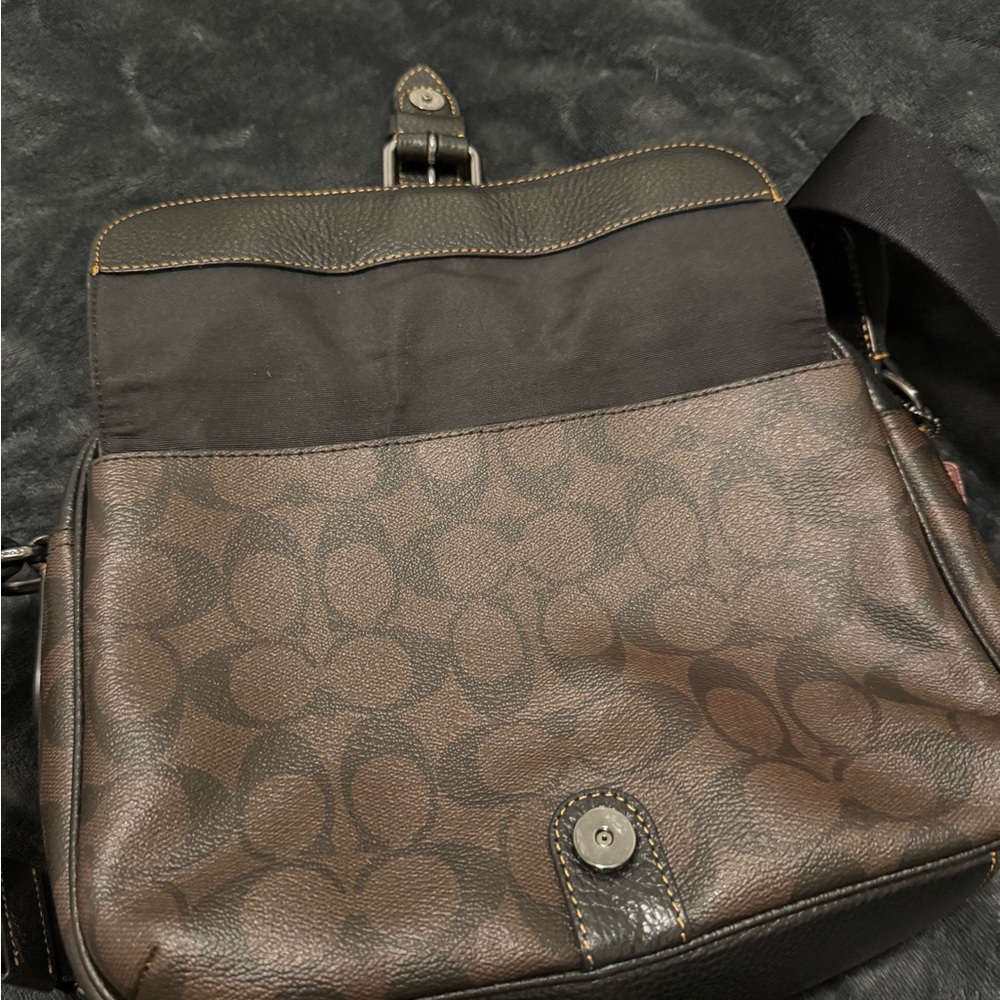 Coach Black and Brown Leather Messenger Bag - Picture 3 of 4